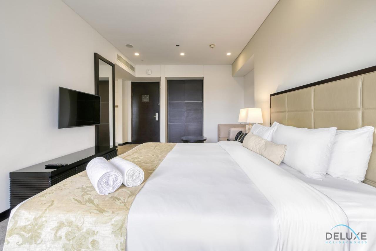 Steps Away From Marina Mall With Iconic Marina Canal Views, The Address Residences, Marina By Deluxe Homes Dubai